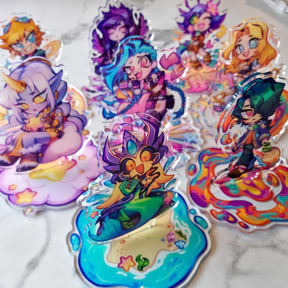 Standees